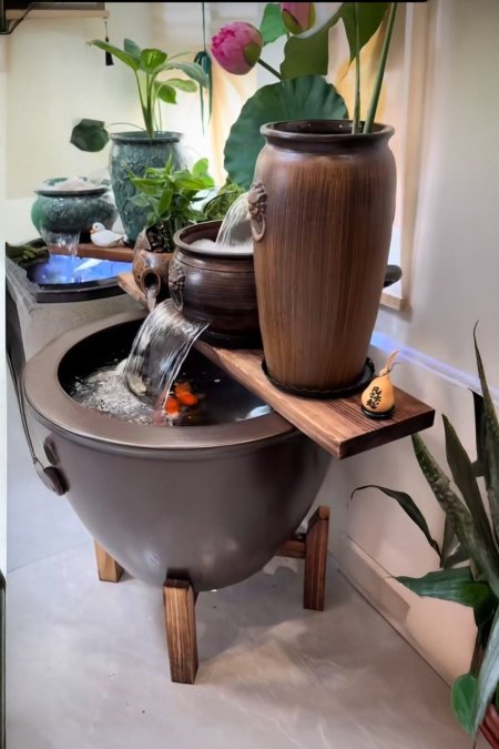 🌸 نافورة فخارية بتصميم خشبي فاخر